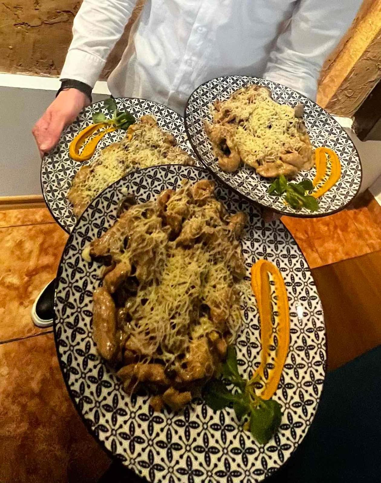 Парк Хотел Боили-Кирека Каспичан Екстериор снимка